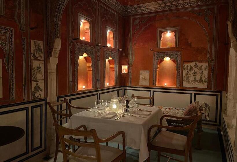 Отель Deeppura Garh