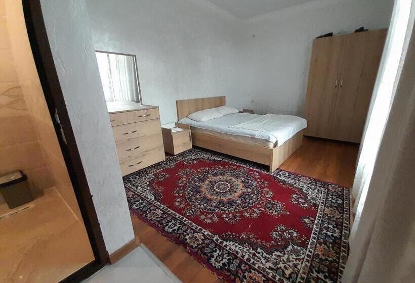 پانسیون Vila Chakvi