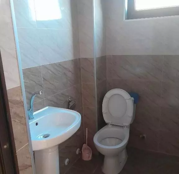 پانسیون Vila Chakvi