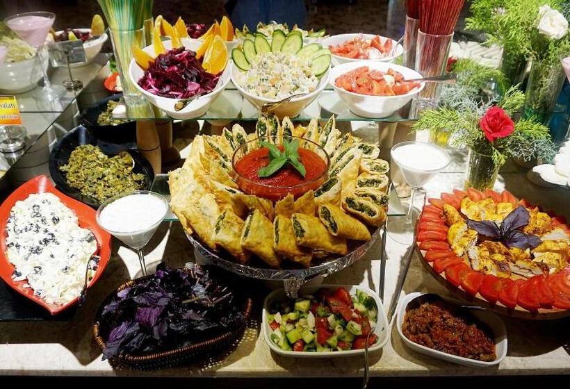 استراحتگاه Nur Naftalan