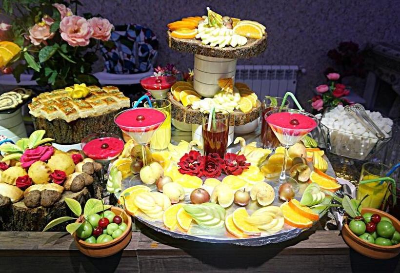 استراحتگاه Nur Naftalan