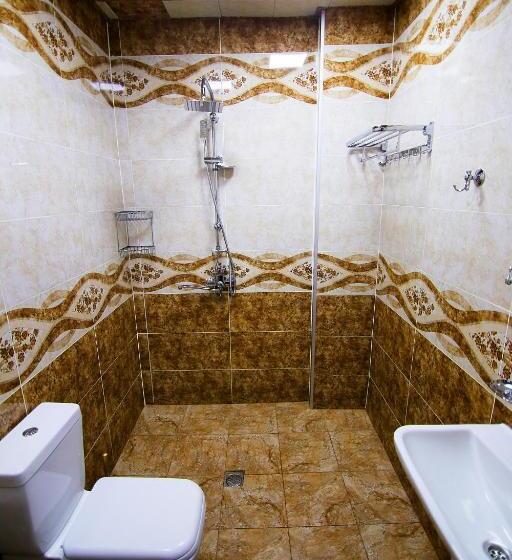 استراحتگاه Nur Naftalan