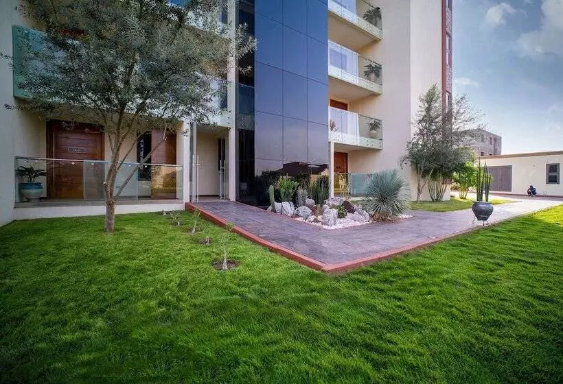 Alexander Palace Hotel Apartment