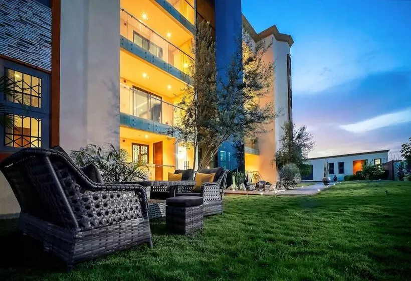 Alexander Palace Hotel Apartment