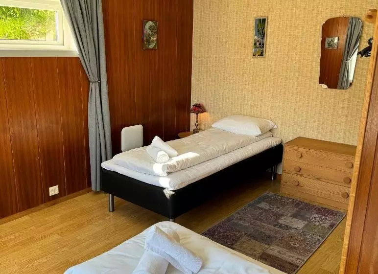 ユースホステル Svingen Guesthouse Panoramic Fjord Views In Flåm