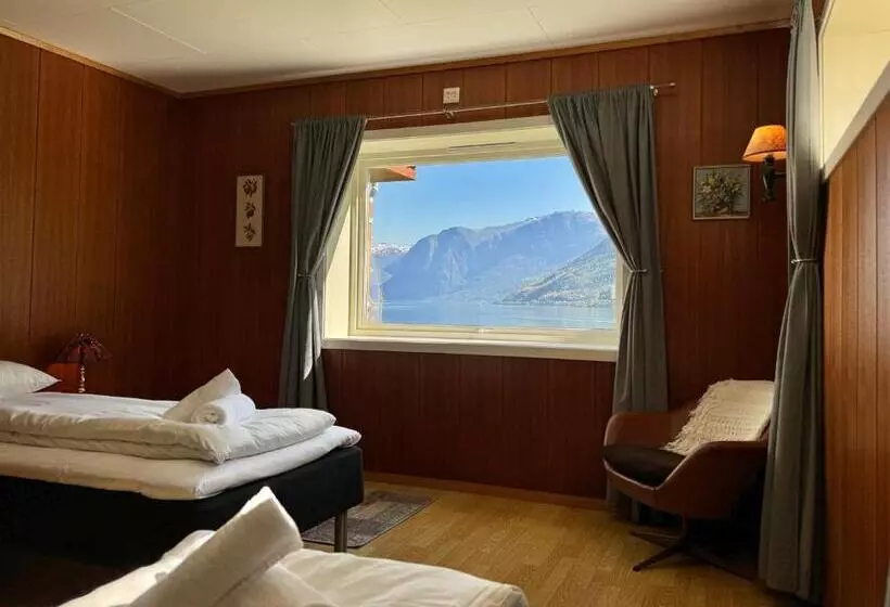 ユースホステル Svingen Guesthouse Panoramic Fjord Views In Flåm