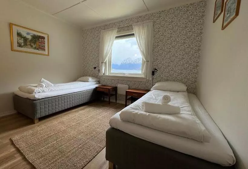 ユースホステル Svingen Guesthouse Panoramic Fjord Views In Flåm