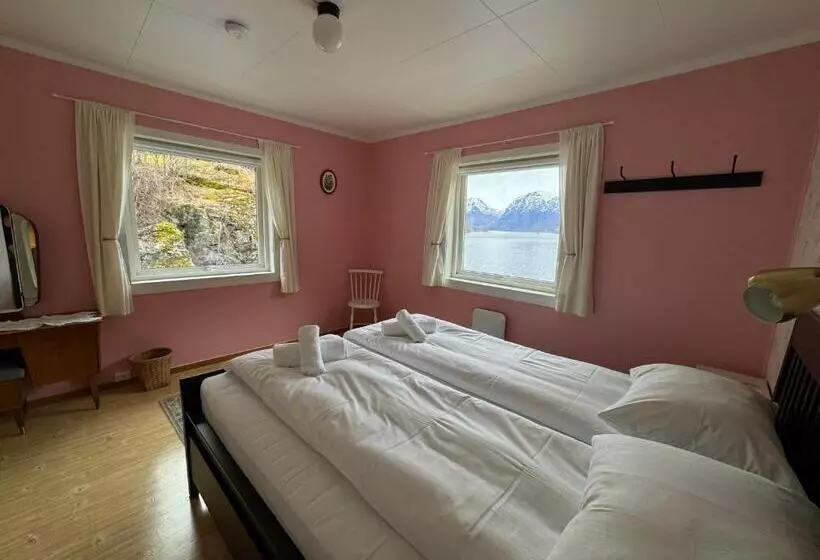 ユースホステル Svingen Guesthouse Panoramic Fjord Views In Flåm