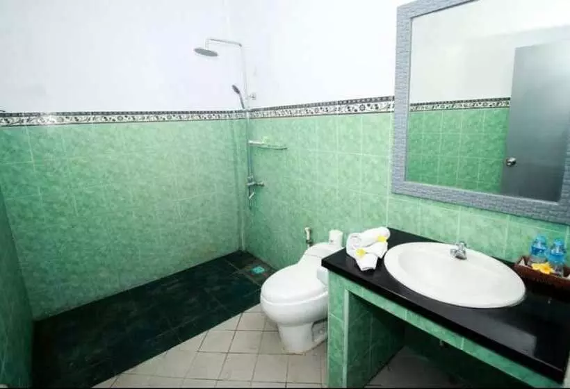 ホテル Attara Heritage Senggigi