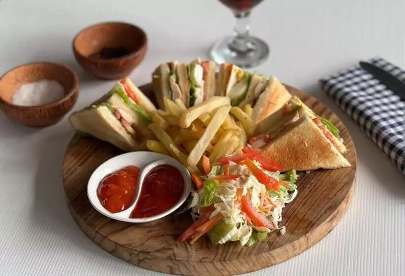 ホテル Attara Heritage Senggigi