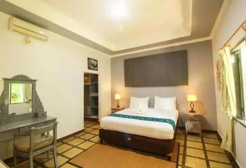 ホテル Attara Heritage Senggigi