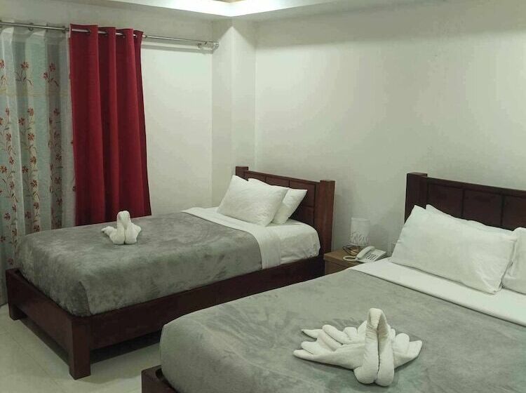 Hotel Empress Island