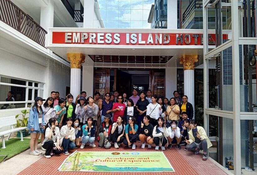 Hotel Empress Island