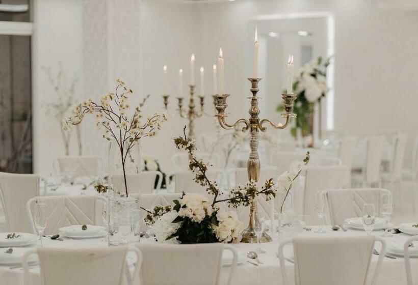 هتل Svadbeni Salon I Prenoćište Milanović