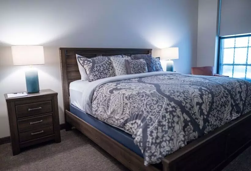 ホテル The Alonzo Ward