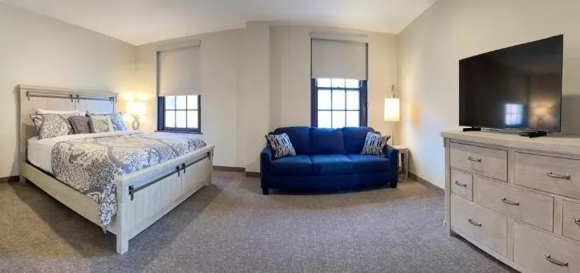 ホテル The Alonzo Ward