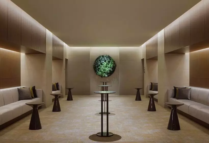 هتل Tiad, Autograph Collection