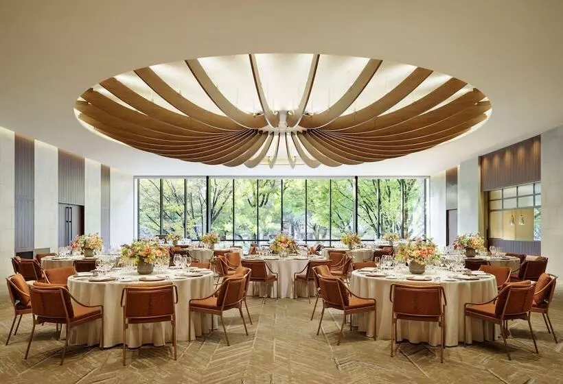 هتل Tiad, Autograph Collection