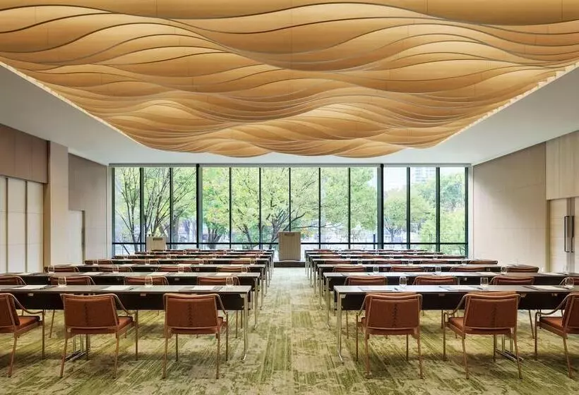 هتل Tiad, Autograph Collection