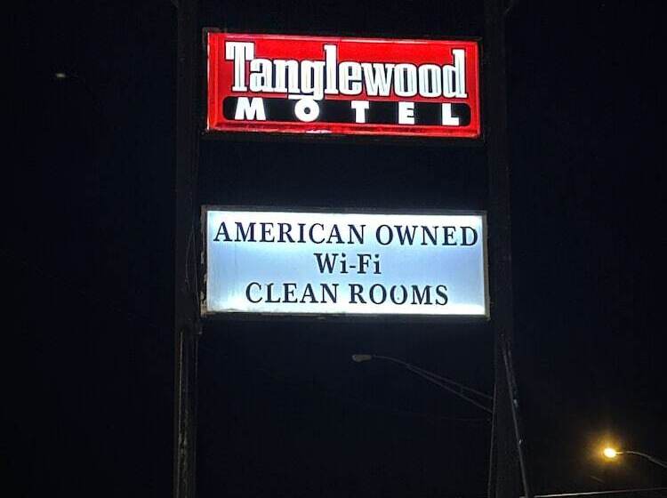 Tanglewood Motel