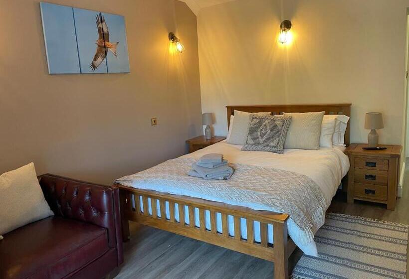 تختخواب و صبحانه The Cottage Inn