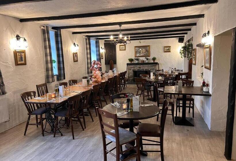 تختخواب و صبحانه The Cottage Inn