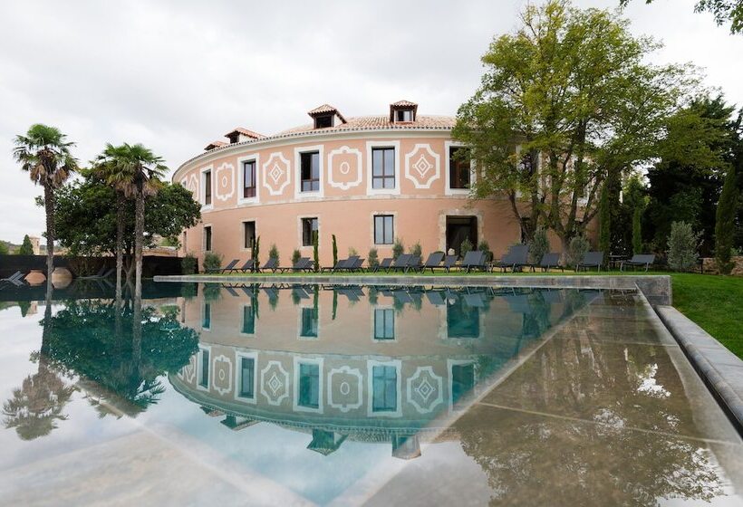 Отель Castilla Termal Brihuega