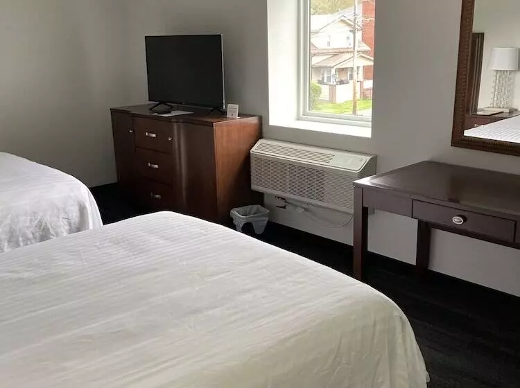 Hotelli Elker Inn & Suites