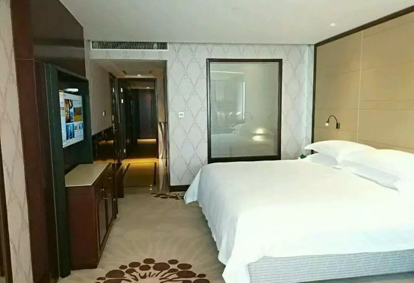 ホテル Hengna International