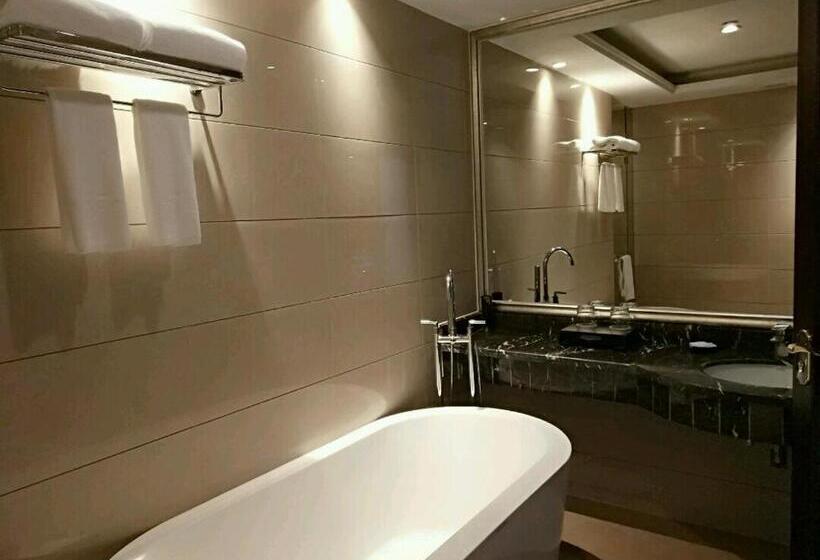 בית מלון כפרי Hengna International