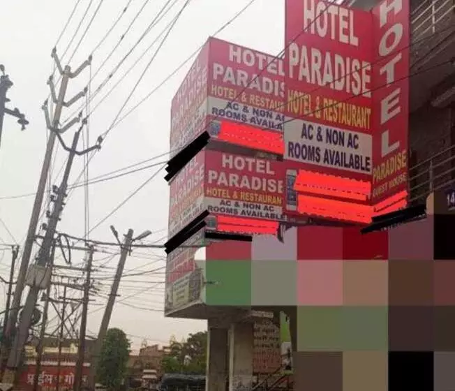 Hotelli Oyo 81242  Paradise