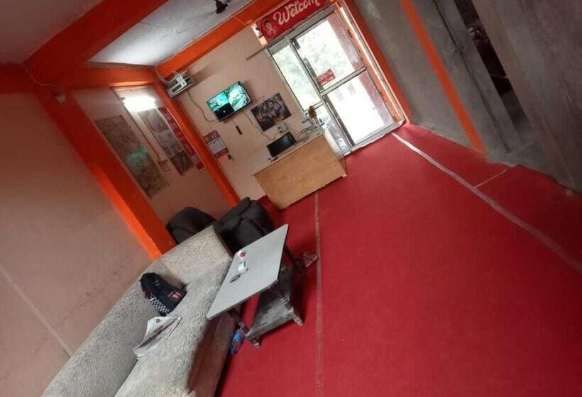 酒店 Oyo 81283 Chaudhry