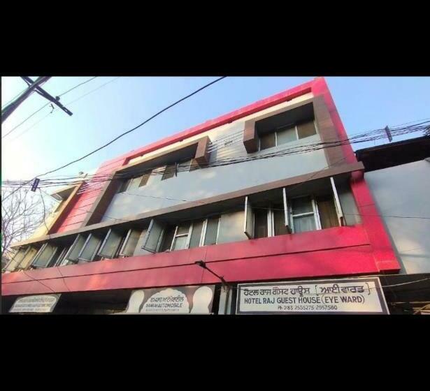 酒店 Raj Guest House