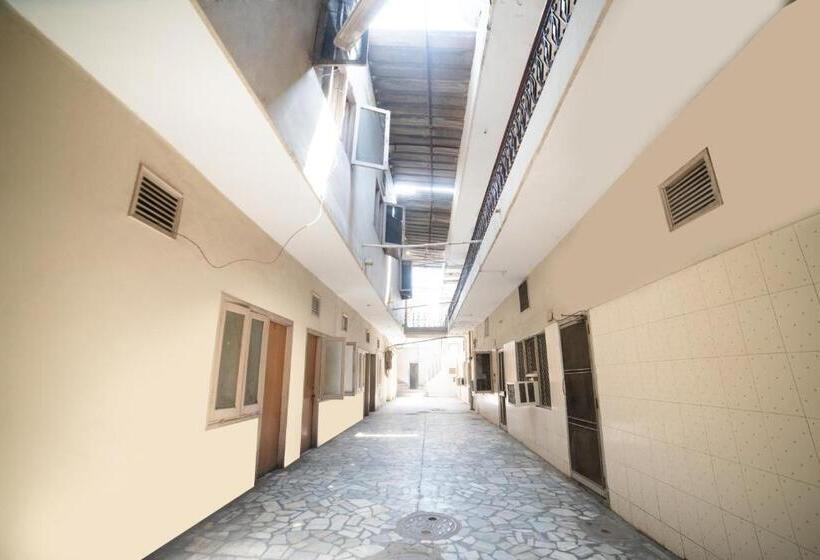 酒店 Raj Guest House