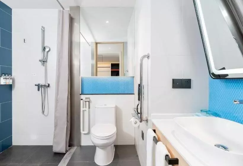 Hotelli Holiday Inn Express Dalian Golden Pebble Beach, An Ihg