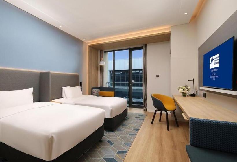 酒店 Holiday Inn Express Dalian Golden Pebble Beach, An Ihg