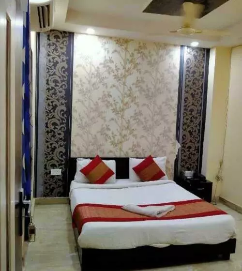هتل Oyo 81187  Maharaja