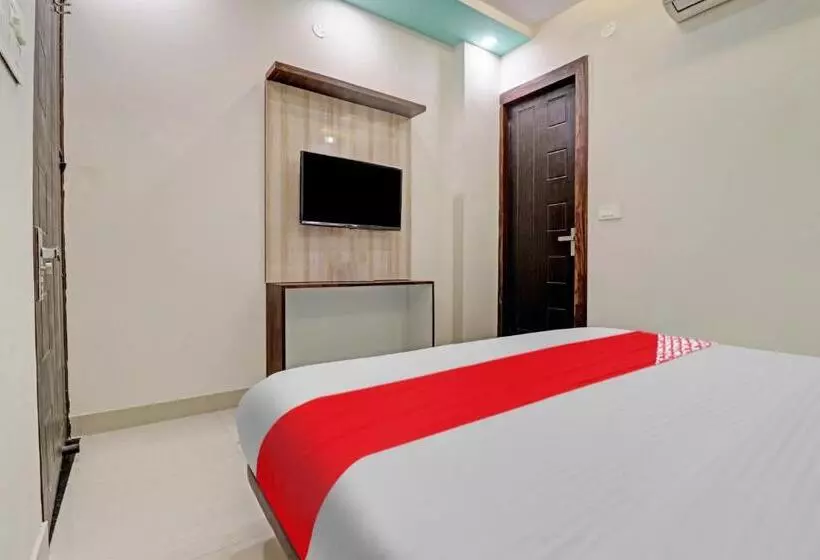 Hotelli Oyo Flagship 81282  Jai Ho