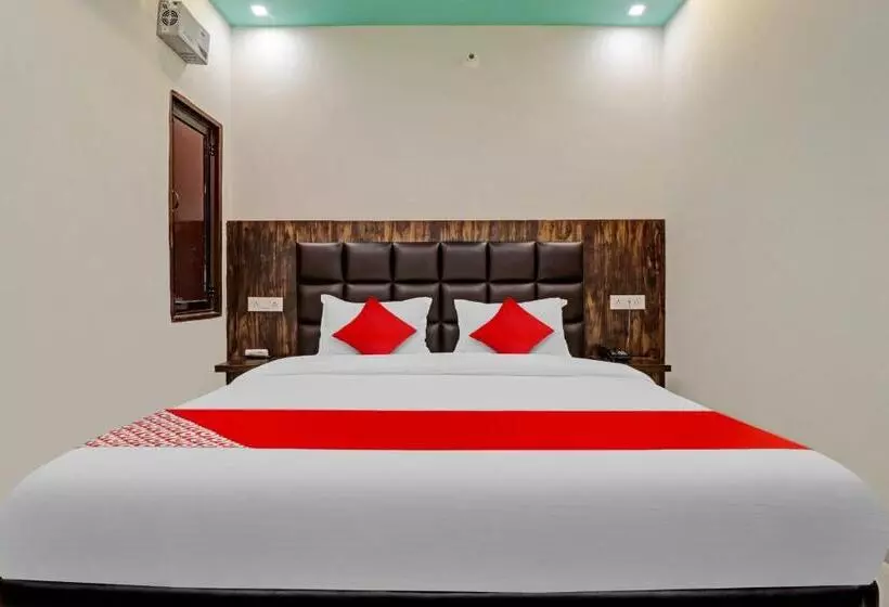 Hotelli Oyo Flagship 81282  Jai Ho