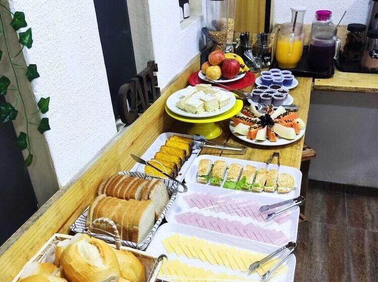 Otel Pousada Penha 2 Beto Carrero