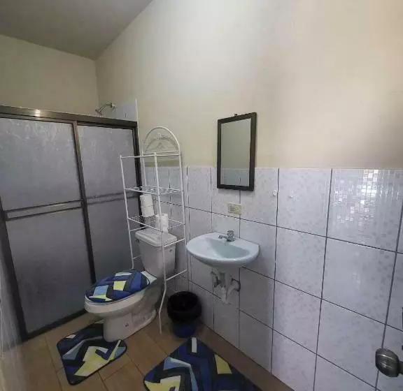 هاستل Pinoy Hostal