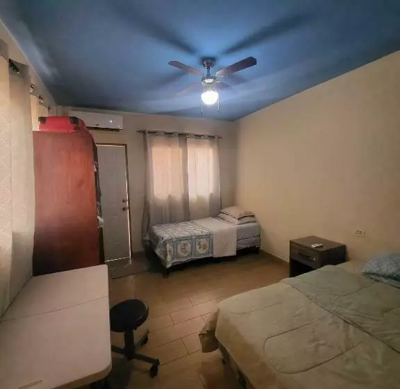 هاستل Pinoy Hostal