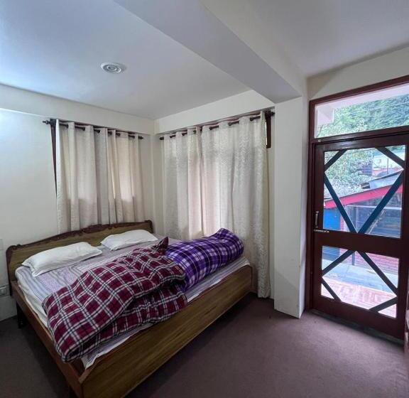 Отель The Cosmic Rajasthan