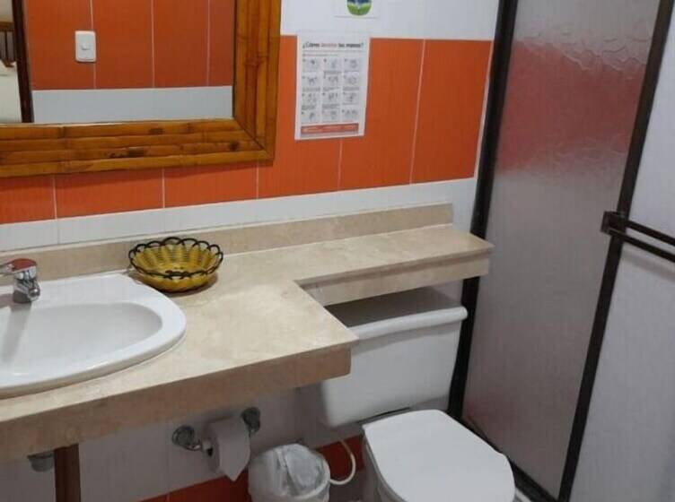 پانسیون Airport Cartagena