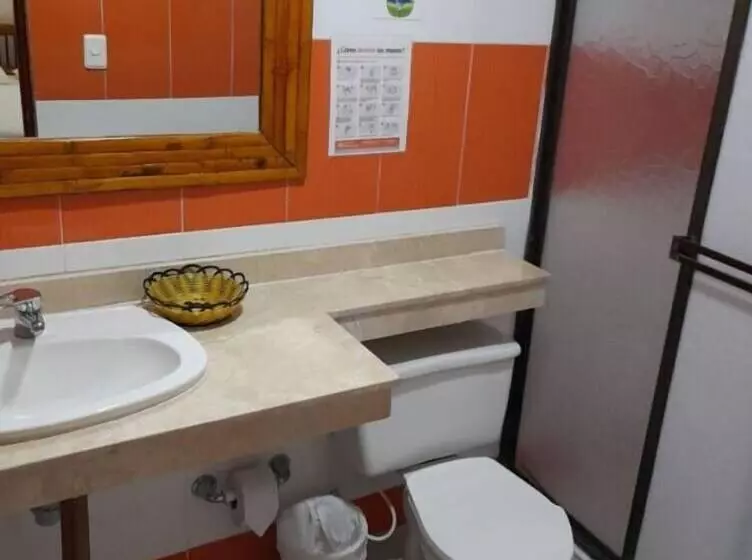 پانسیون Airport Cartagena