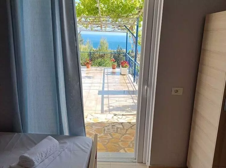 ペンション Ionian View Guest House