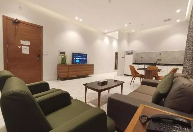 Namar Home Serviced Apartment  Tuwaiq