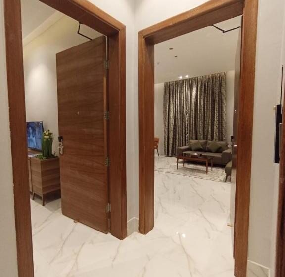 Namar Home Serviced Apartment  Tuwaiq