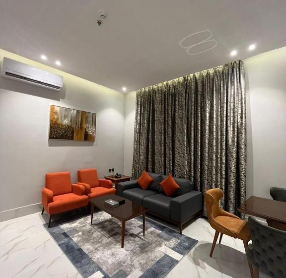 Namar Home Serviced Apartment  Tuwaiq