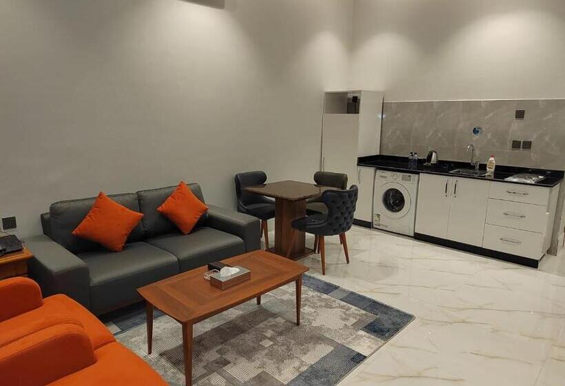 Namar Home Serviced Apartment  Tuwaiq